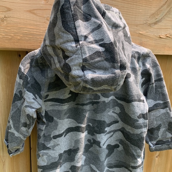 Camo Print Hooded One Piece - Picture 6 of 6